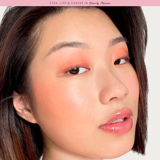 RARE STAY VULNERAB LIPS 3
